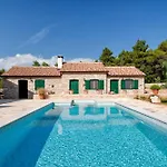 Villa Miranda Hvar *