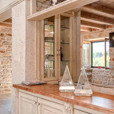 Miranda Hvar Villa *