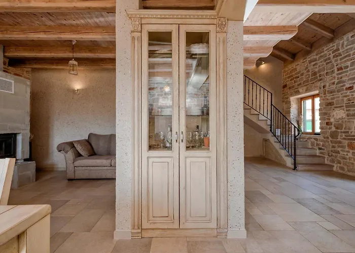Miranda Hvar Villa